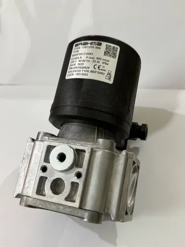 Brahma solenoid valve, model EG25 SR
